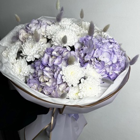 Букет из гортензий и хризантем "Фиолет" в Электростали