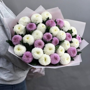 Букет из 31 хризантемы Момоко микс в Электростали