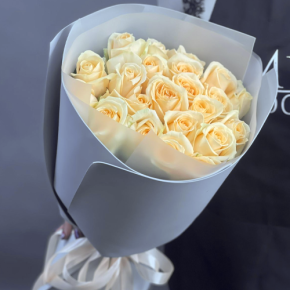 Букет из 25 роз Аваланж (50 см) в Электростали