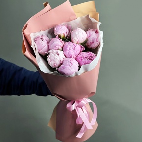 Букет из 9 розовых пионов Сара Бернар в Электростали