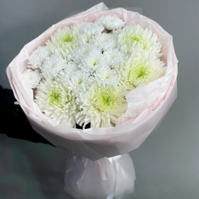 Букет из микса белых хризантем Магнум в Электростали