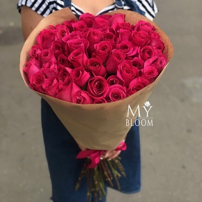 Букет 51 малиновая роза Эквадор Пинк Флоид (60 см) в Электростали