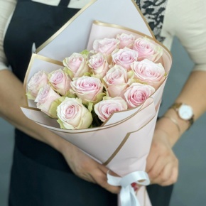 Букет из 15 пудровых роз Кения (40 см) в Электростали