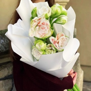 Букет из 5 амариллисов в Электростали