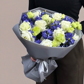 Букет из ароматных гиацинтов и эустом в Электростали
