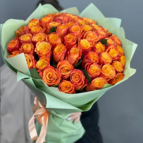 Букет из 71 огненной розы (40 см) в Электростали