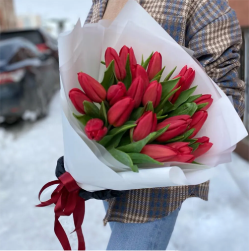 Букет красных тюльпанов в Электростали